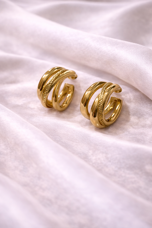 Elegant Gold Hoop Earrings