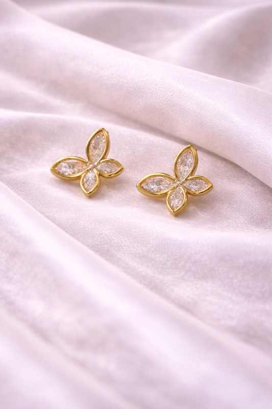 Elegant Gold & Gleaming Diamond Butterfly Earring